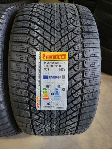 315/30/22//275/35/22 Pirelli