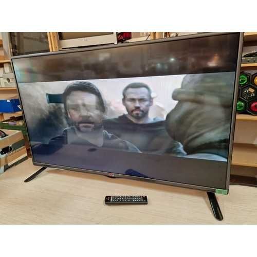 Televizor LED LG, 107 cm, Full HD - Garantie + suport perete