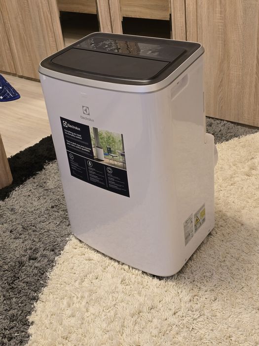 Aer condiționat mobil Electrolux ChillFlex Pro EXP34U338CW – ca nou!
