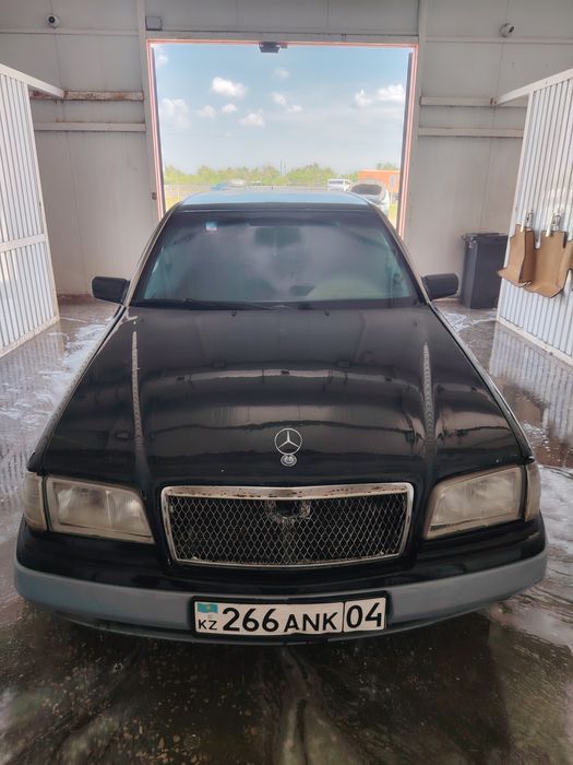 Продам Мерседес с 180 w202