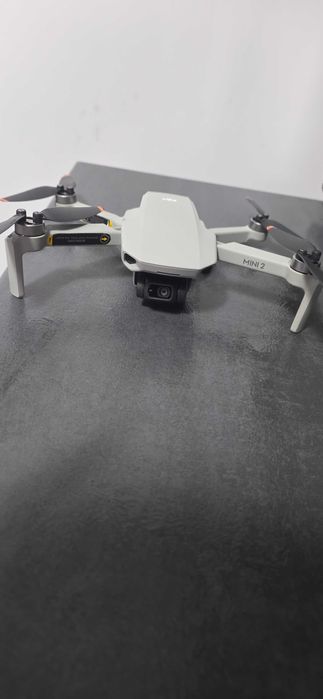 Vrând drona DJI MINI 2