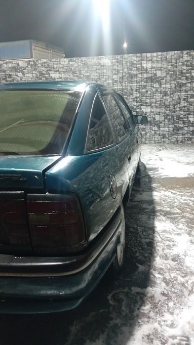 Опель вектра хэджбэк