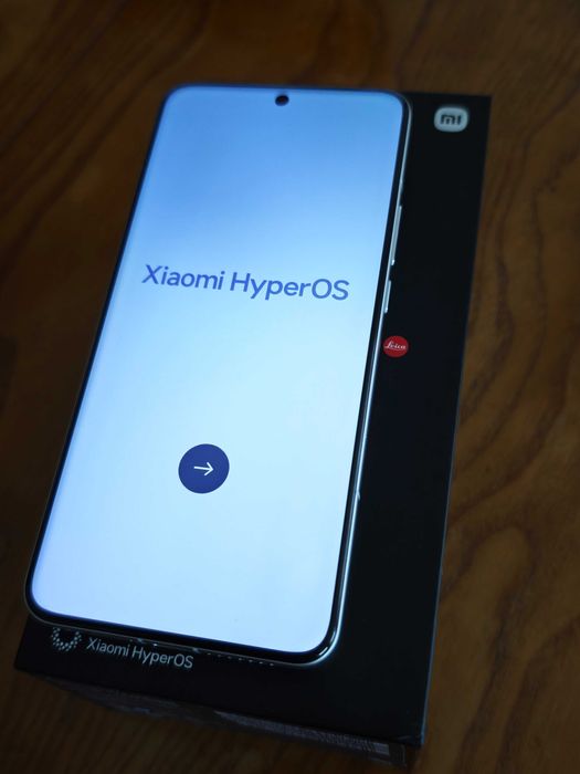 Нов Xiaomi 15 Ultra 16/1024 черно/сребрист - Leica 200mpx; SD8 Elite