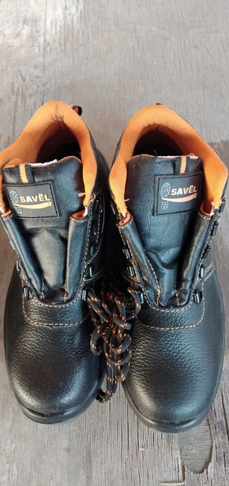 Новые ботинки. Производство Россия, Город Москва