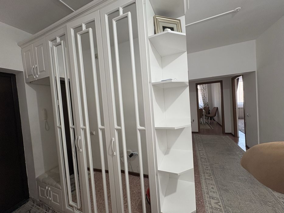 Продам Прихожку!