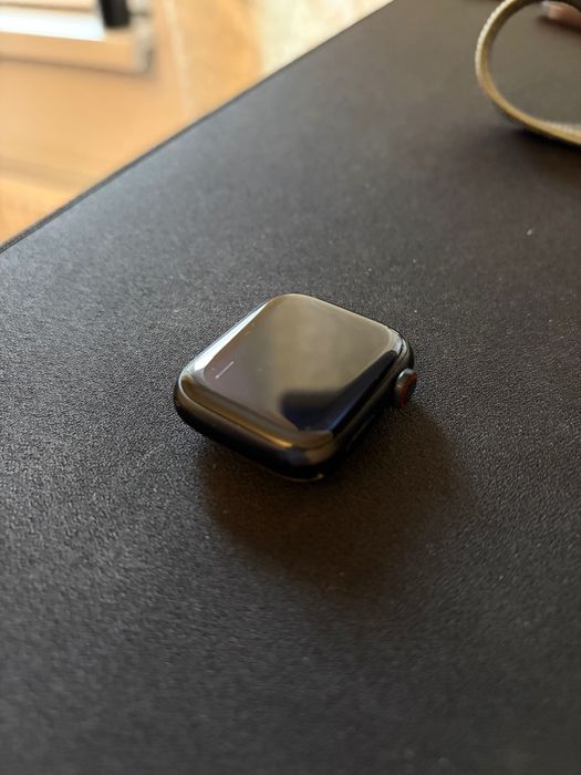 Apple Watch Series 7 2021, GPS + Cellular, Midnight