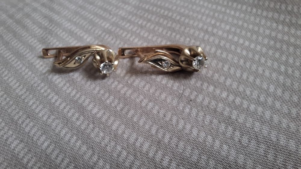 тилла сирга 585°проба.