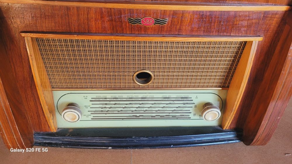 Винтидж стари декоративни радиа