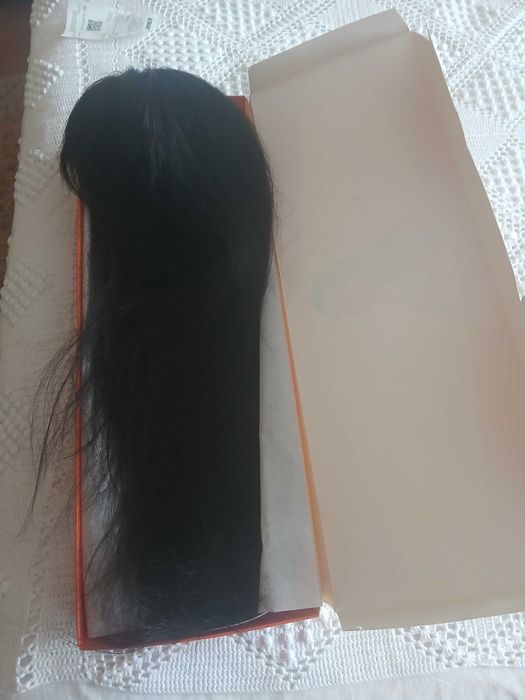 Перука от естествена коса