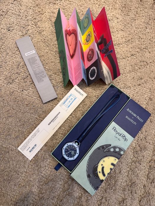 Ceas Audemars Piguet x Swatch Royal Pop Lan Ba