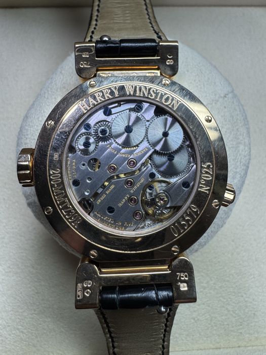 HARRY WINSTON Premier золото