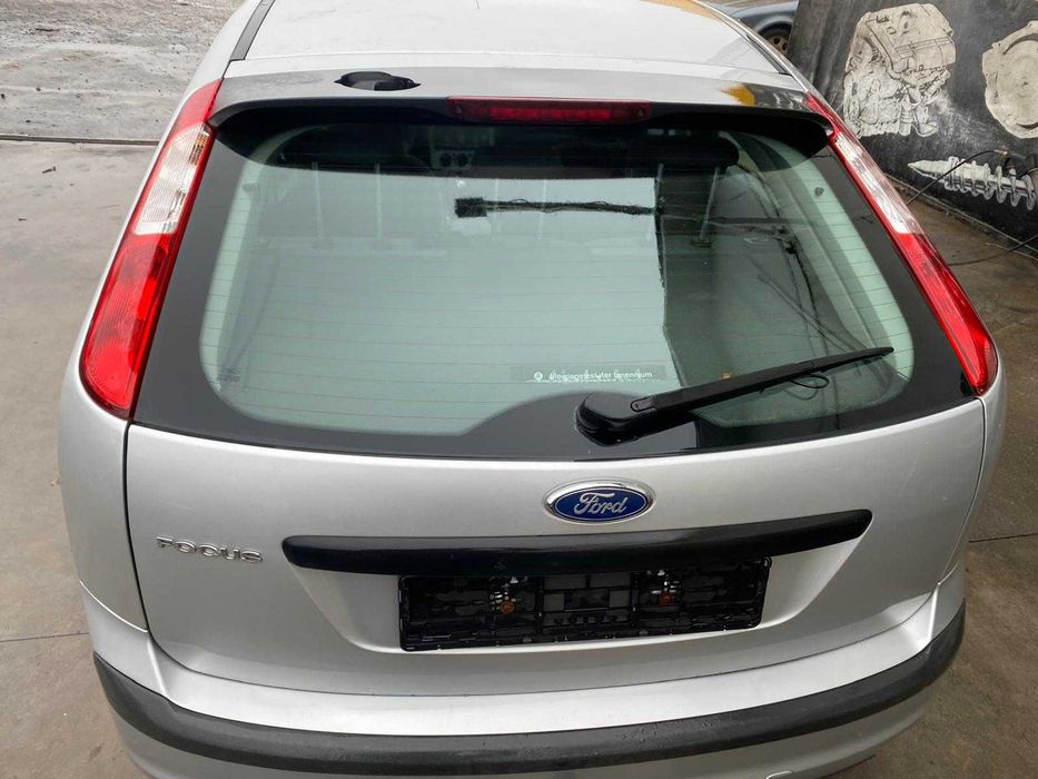 Dezmebrez Ford Focus 2 1.8tdci/bara/far/aripa/capota/stop/hayion/usa