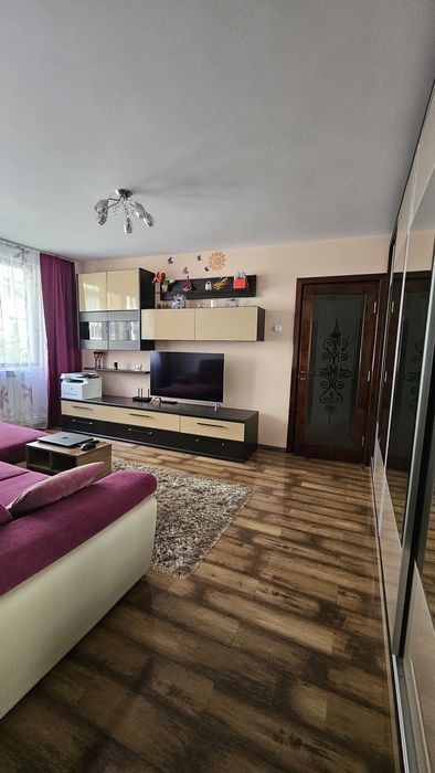 Apartament 3 camere, central