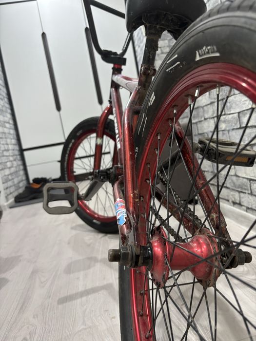 Продам велосипед BMX PETAVA