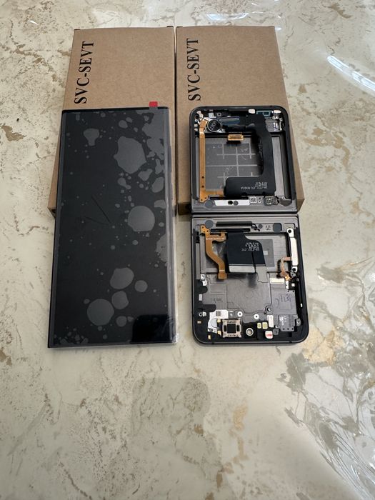 Продам экраны  Original Samsung