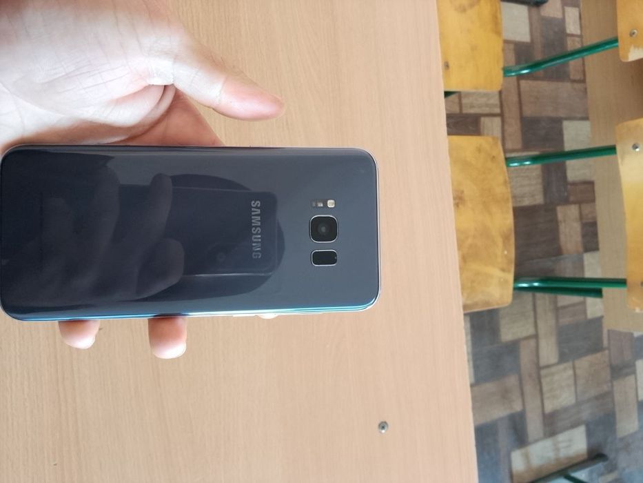 SAMSUNG Galaxy S8+  Holati zo'r kareyski region