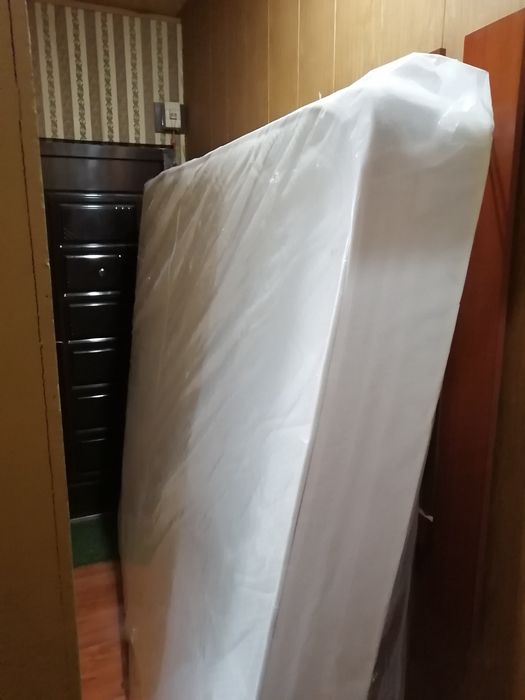 Срочно! Кровать железная двухместная большая