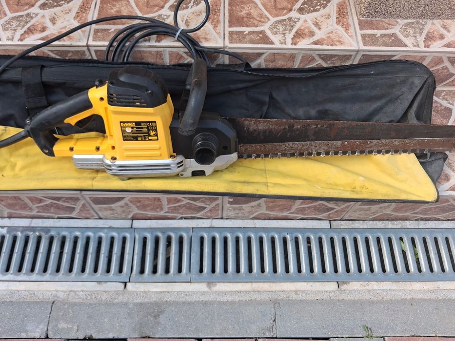 Fiereatreu de caramida , bca dewalt