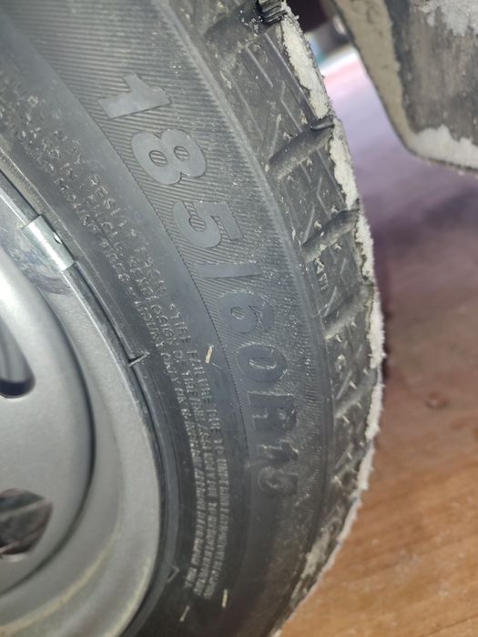 Колеса всборе ваз  R15  Новые Зима.