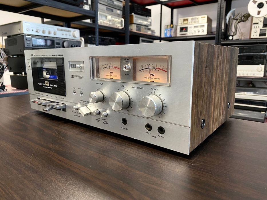 Vintage триглав дек Akai