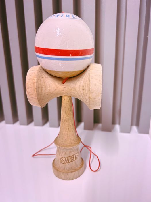 Kendama Sweets stare buna