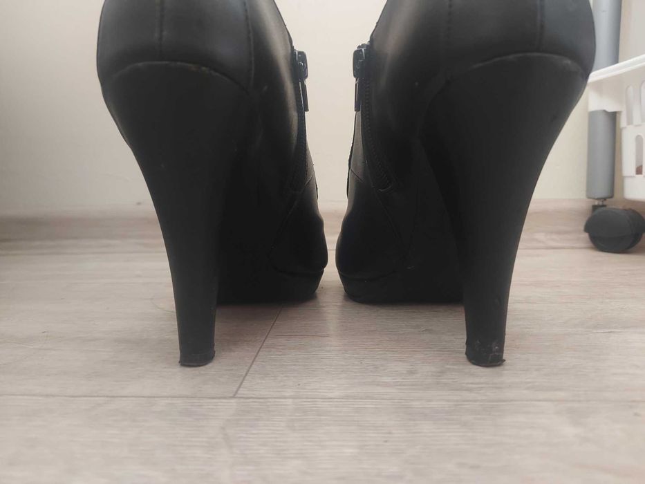 Боти от Еко кожа, номер 39