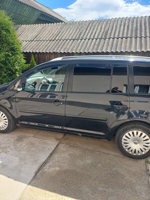 VOLKSWAGEN Touran 2007 — imagine 4