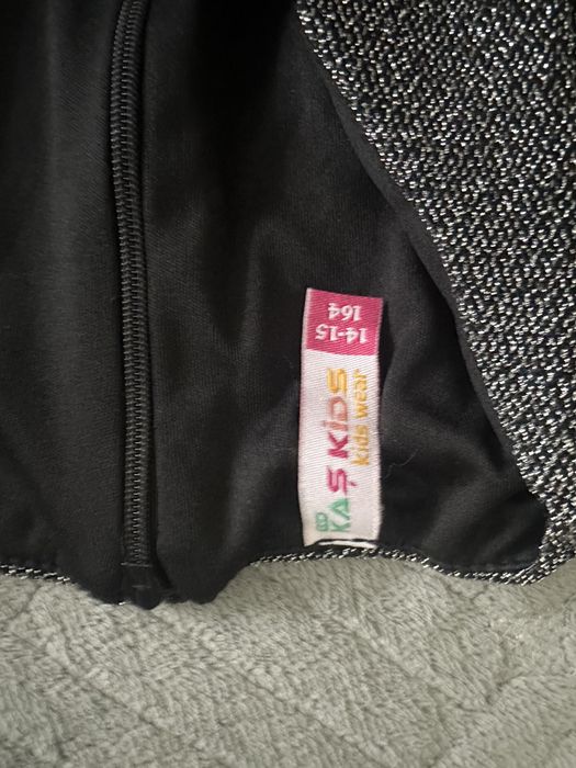 Нарядный комбинезон для девочек