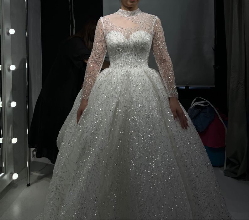 Свадебное платье