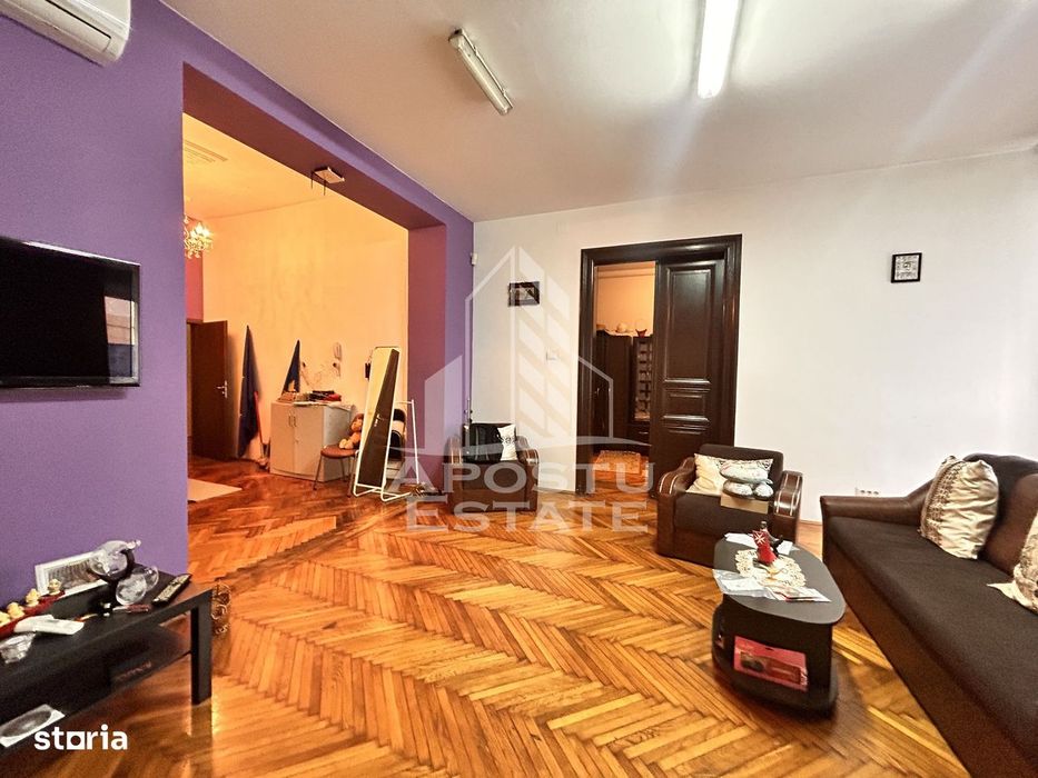 Apartament spațios 4 camere, 2 băi, parteer inalt în Piata Maria — fotografia 1