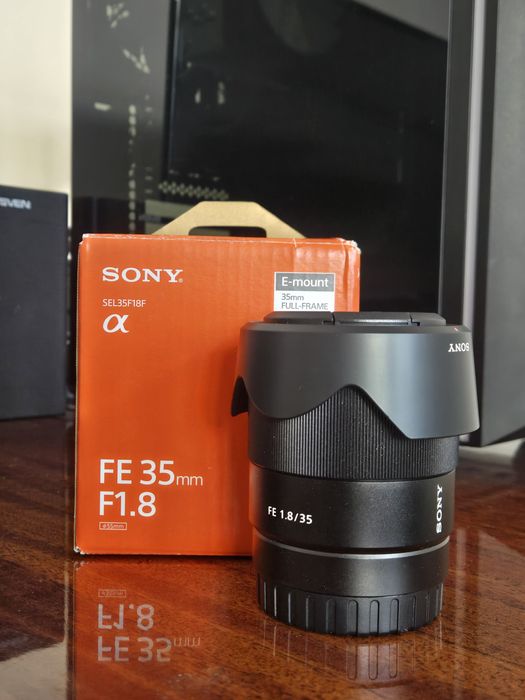 Sony FE 35mm F1.8 / Tamron 28-75mm F/2.8 (E-mount)