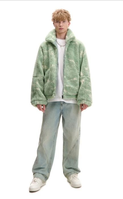 Бледозелен суитшър на CROPP - неизползван, с етикета