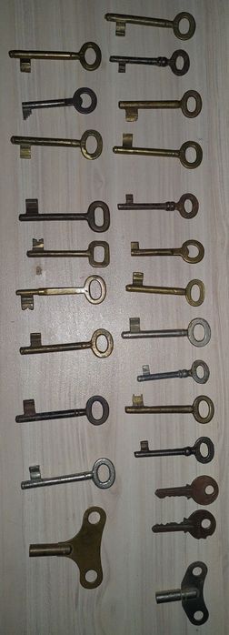 Стара  брава и ключове-работи