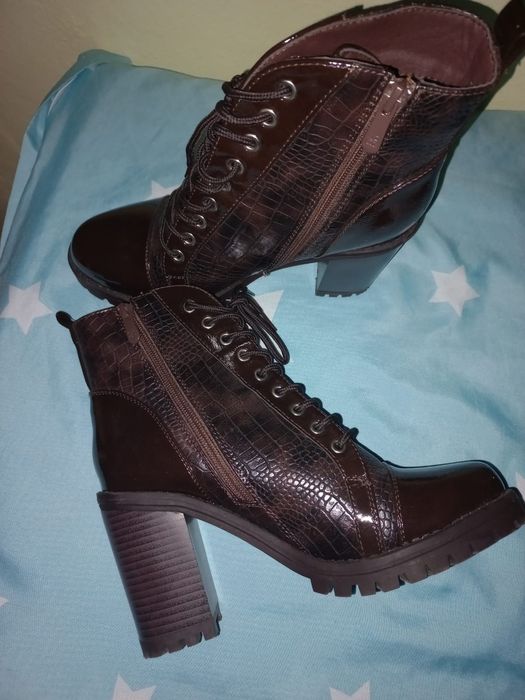 Ghete dama marimea 40