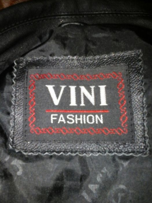 Продам куртку кожаную женскую