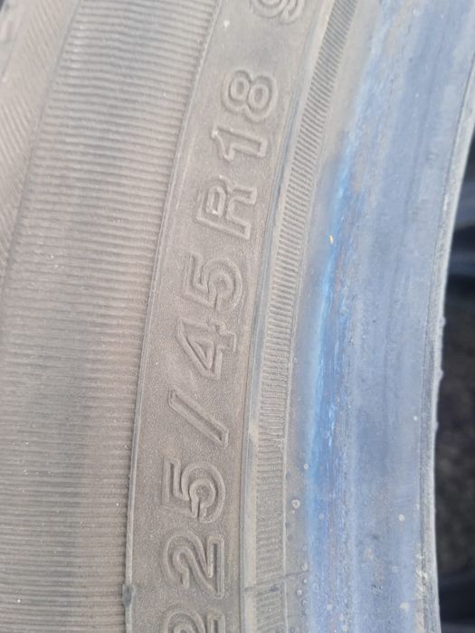 Продам шины всесезонные