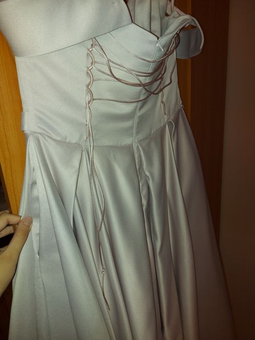 Rochie ocazie roz cu corset si buzunare