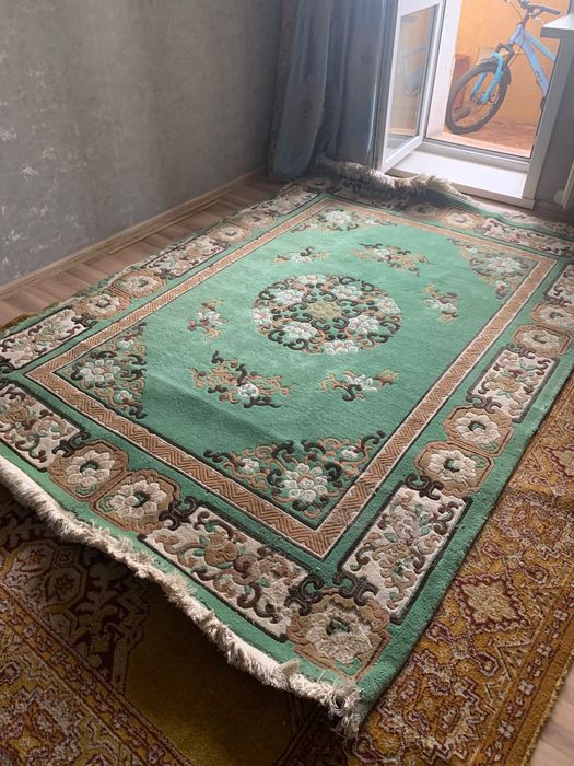 Продается шерстянной ковёр 3×4