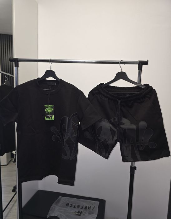Compleu premium Syna world 7culori / dsquared2  / amiri / Essentials