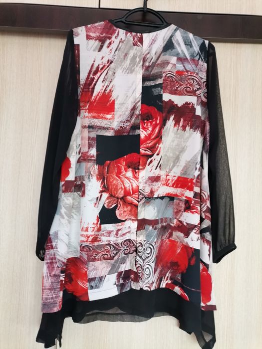 Ефирна дамска туника с етикет