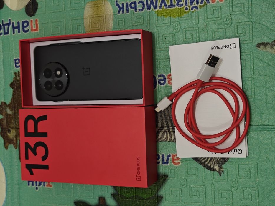 One Plus 13R 256Gb 5G идеальный