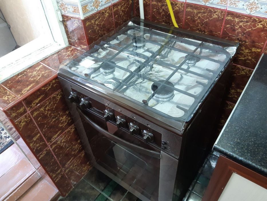 Аренда Максим горький 2х комнат срочно