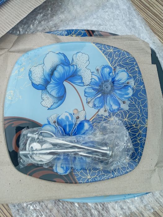 Продам конфетницу