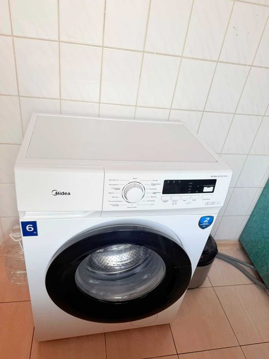 Продам шкаф  холодильник стиралку комод