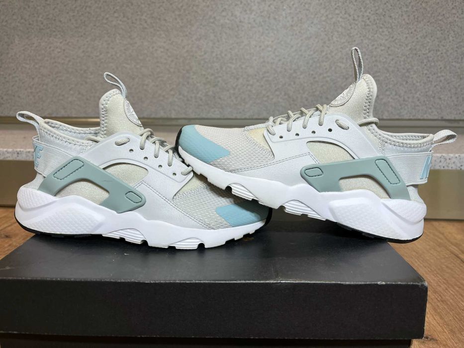 ОРИГИНАЛНИ *** Nike Air Huarache Run Ultra /Pure Platinum/Ocean Bliss