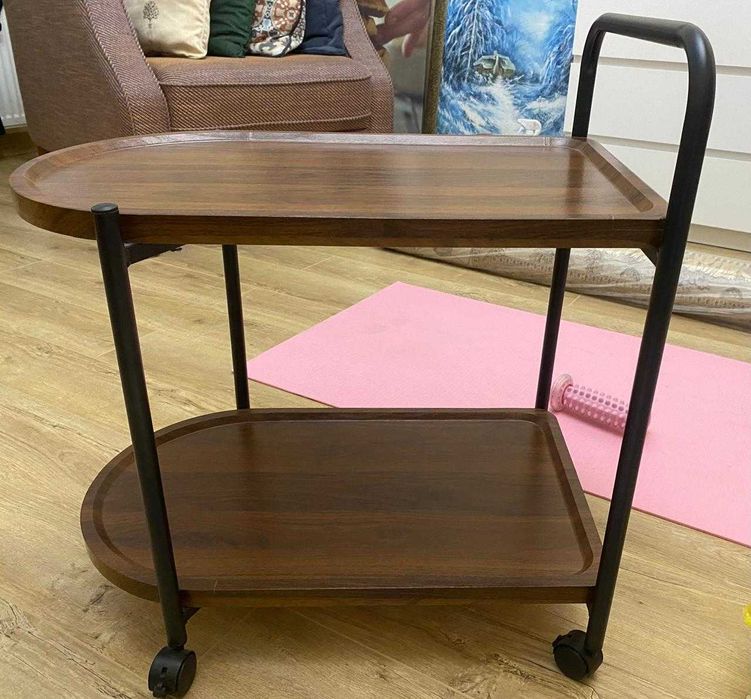 прикроватный столик