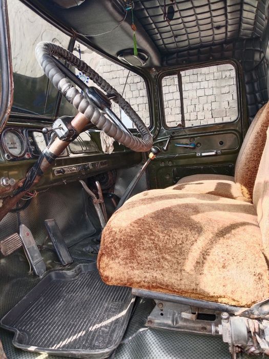 Самосвал  зил 130