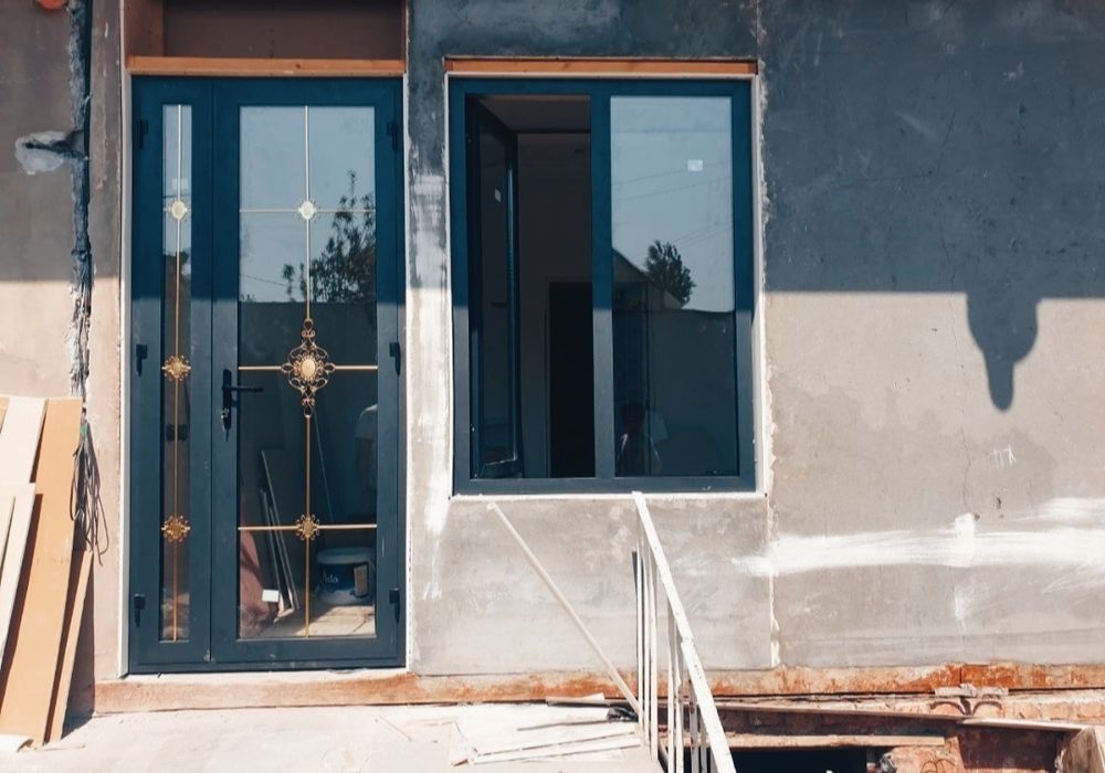 Akfa. Engelberg. Termo. Eshik va rom yasab o‘rnatib beramiz.