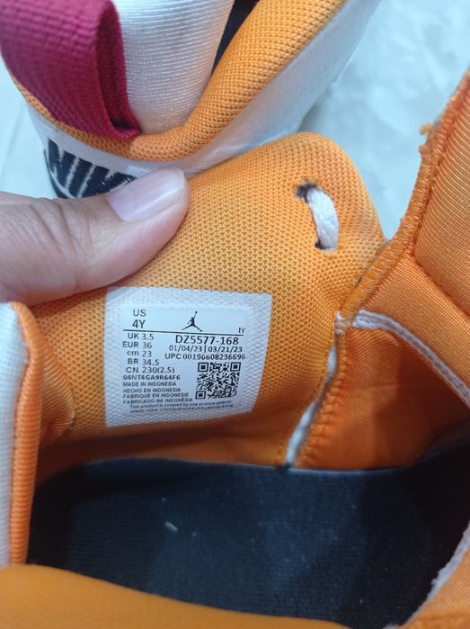 Продам бу кроссовки Nike