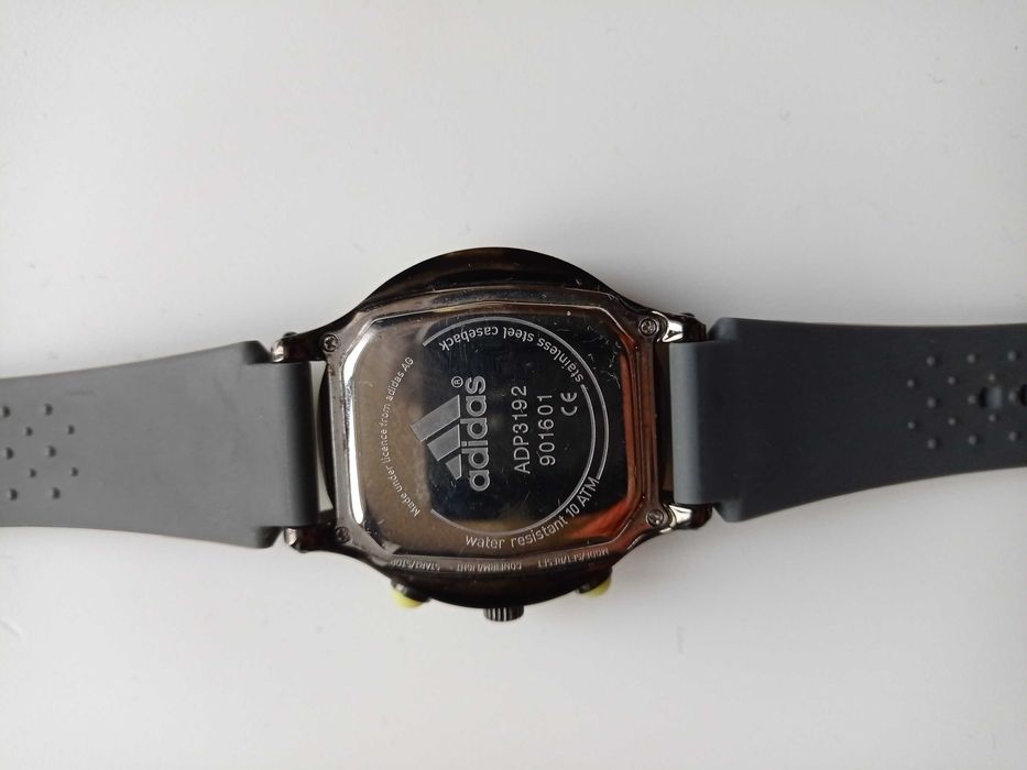 Часовници Adidas, Diesel, Lafuma